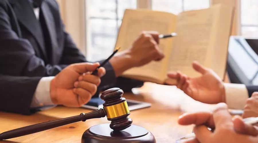 business lawyer